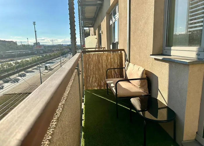 Apartment Ceskomoravska - O2 Arena Prague